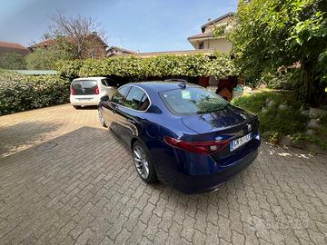 ALFA ROMEO Giulia (2016) - 2017