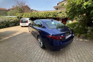 ALFA ROMEO Giulia (2016) - 2017