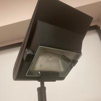 Lampada da terra a Piantana