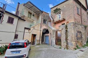 4 LOCALI A SANT'AGATA DE' GOTI