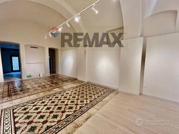 Locale Commerciale - Bari