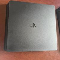 PS4 slim 1TB con giochi + mouse e tastiera