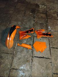 plastiche ktm 