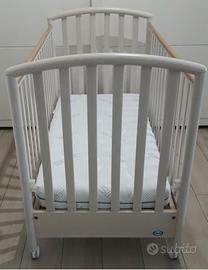 Articoli prima infanzia:lettino,seggioloni,giochi