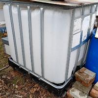 Cisterna cubo per acqua 1000 litri