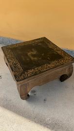 Tavolino stile orientale