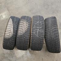 gomme 185/70/R14 80% 
BRIGESTONE