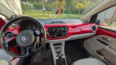 VW up 1.0 75cv