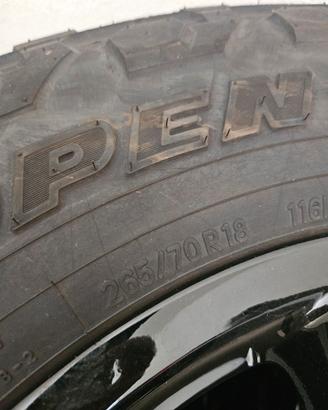 Toyo Open country A/T III 265/70 r18