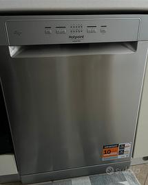 lavastoviglie hotpoint ariston