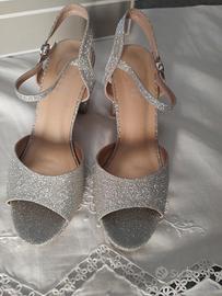 Scarpe color argento 