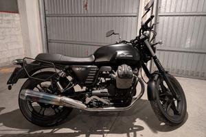 Moto Guzzi v7 II stone 2016