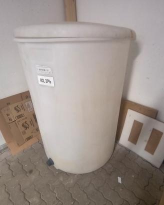 cisterna verticale 1000 litri 