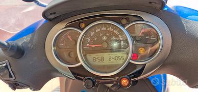 Piaggio Beverly 350 (2020)