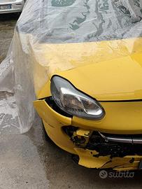 Opel ADAM gpltech sinistrata