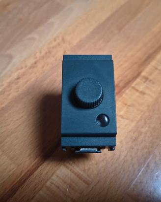 Dimmer varialuce Vimar serie Idea 