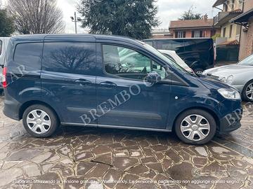 FORD TRANSIT COURIER