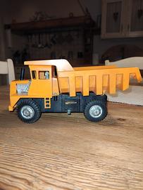 Dumper Tomy '70
