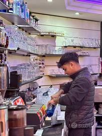 Barista con barman