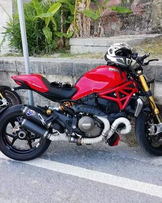 Ducati Monster 1200 S