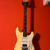 Fender Stratocaster Floyd Rose HSS
