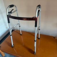 Deambulatore pieghevole