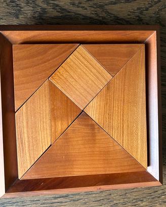 Tangram in legno