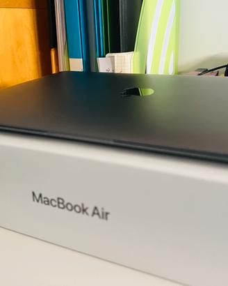 MacBook Air 13” 2022, 256 GB