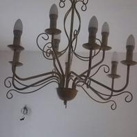 lampadario e alzata stile shabby chic