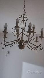 lampadario e alzata stile shabby chic