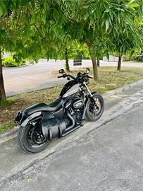 Harley-Davidson Sportster 883