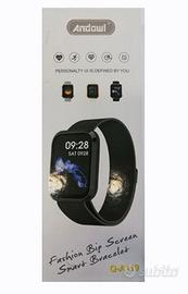 Orologio fitness cardiofrequenzimetro monitoraggi