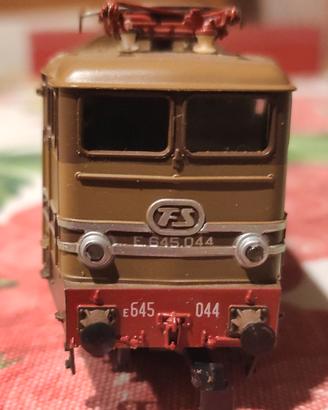 Loco analogica HO Rivarossi 645-044