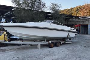 Cigala e Bertinetti Eagle 23 e moto d'acqua