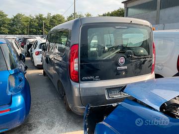 Portellone Fiat Doblo maxi vetrato e ricambi vari
