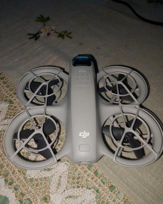 Drone Dji neo nuovissimo fatti solo 2 voli