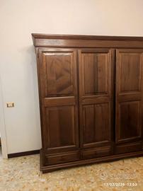 Armadio legno massello