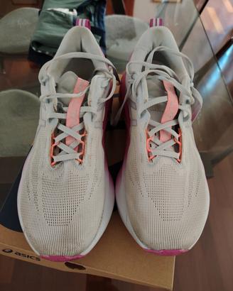 scarpe running Asics novablast 5 