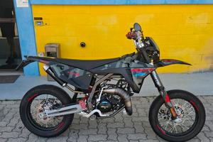 Fantic. 50