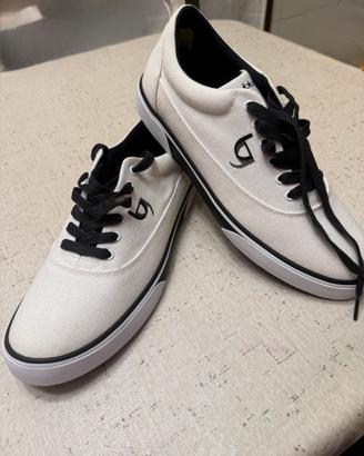 Scarpe trekking byblos nuove