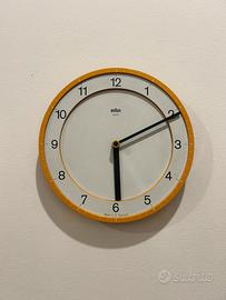 Braun orologio da parete modello 4861