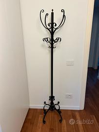 Attaccapanni in ferro battuto da terra