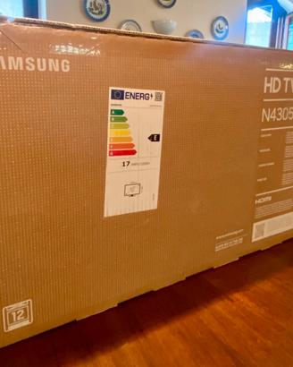 Televisore NUOVO Samsung 24’’ HD LED