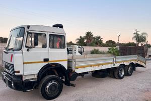 iveco 190.36 allestimento carrellone, doppie rampe