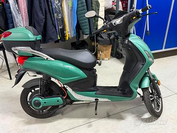 Scooter elettrico