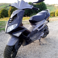 Peugeot speedfight 2