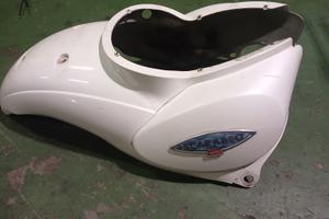 Carena posteriore Aprilia Scarabeo 50