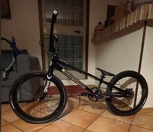 Bmx Staystrong V4 anno 2024 taglia Expert XL