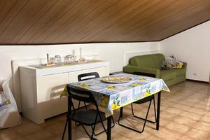 Belpasso mansarda utenze incluse no residenza