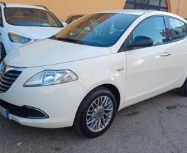 Lancia Ypsilon 1.2 69 CV 5 porte GPL Ecochic Gold
